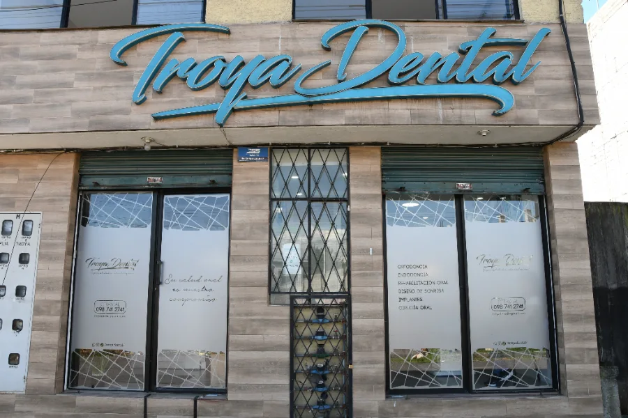 Fachada de Troya Dental